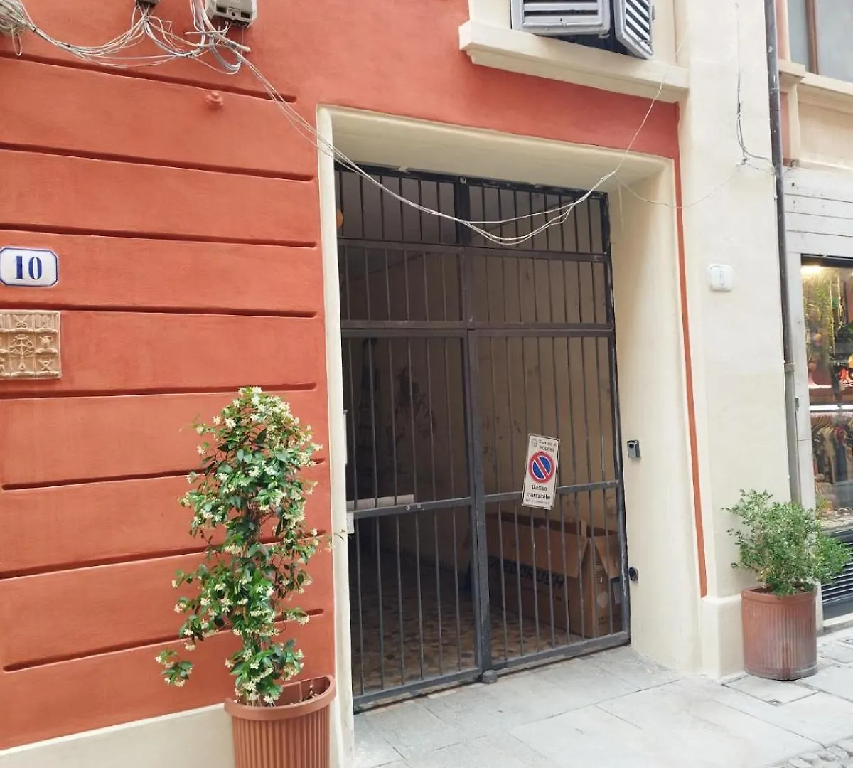 Badia Apartment Modena